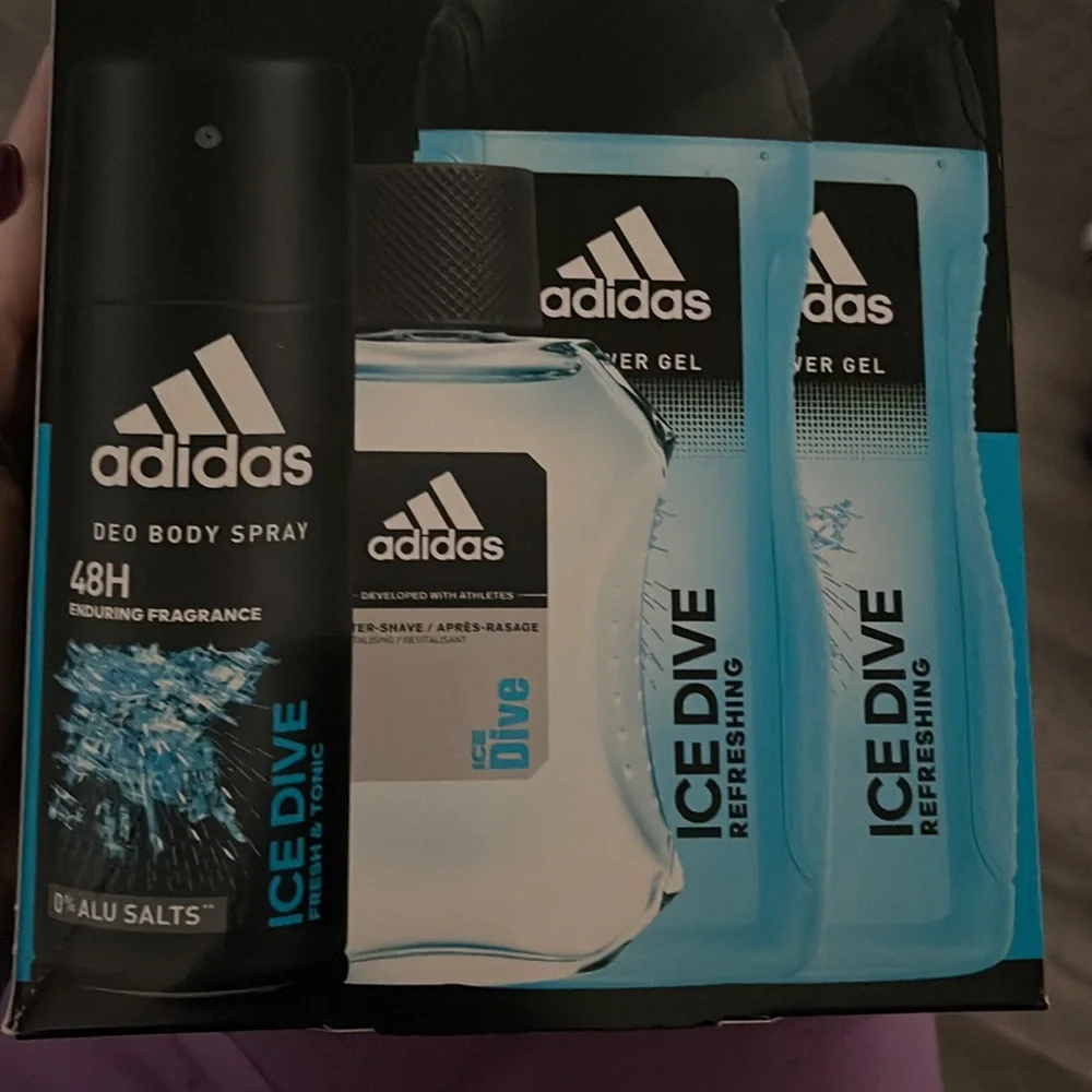 Adidas men’s body care gift set - Picture 4 of 5